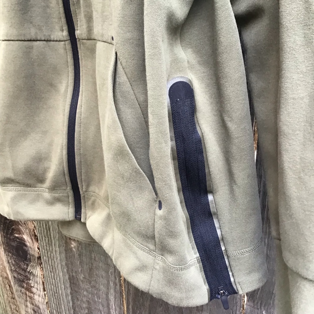 Nike sportswear tech fleece olive green hoodie sweater womens small - Picture 7 of 8